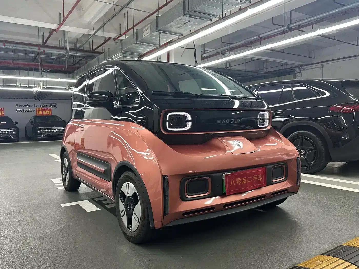 Baojun E300 2020 Plus Interstellar Smart Edition — миниатюра 3