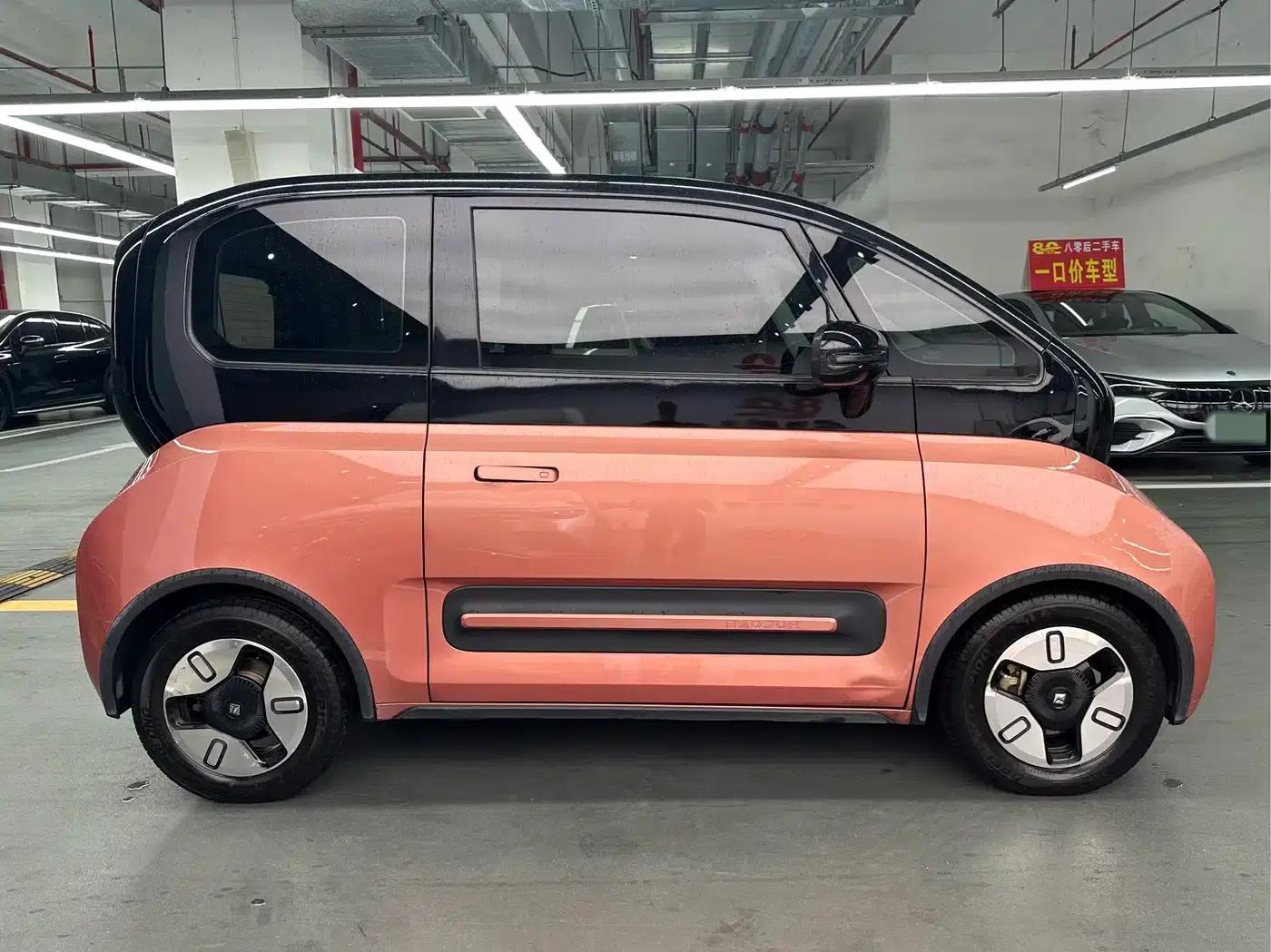 Baojun E300 2020 Plus Interstellar Smart Edition — миниатюра 5