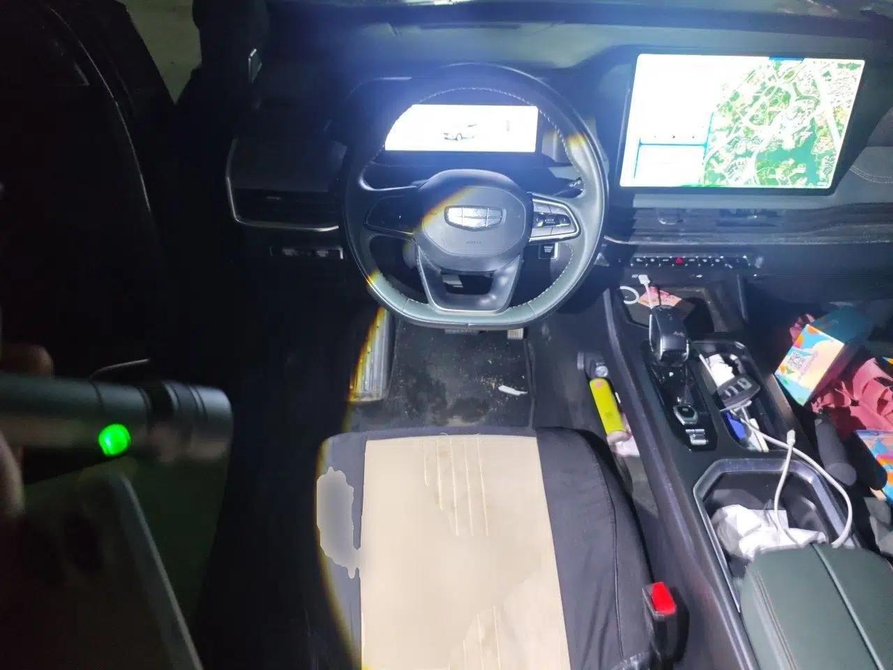 Geely Auto Haoyue L 2024 2.0T DCT Prestige Version — миниатюра 7