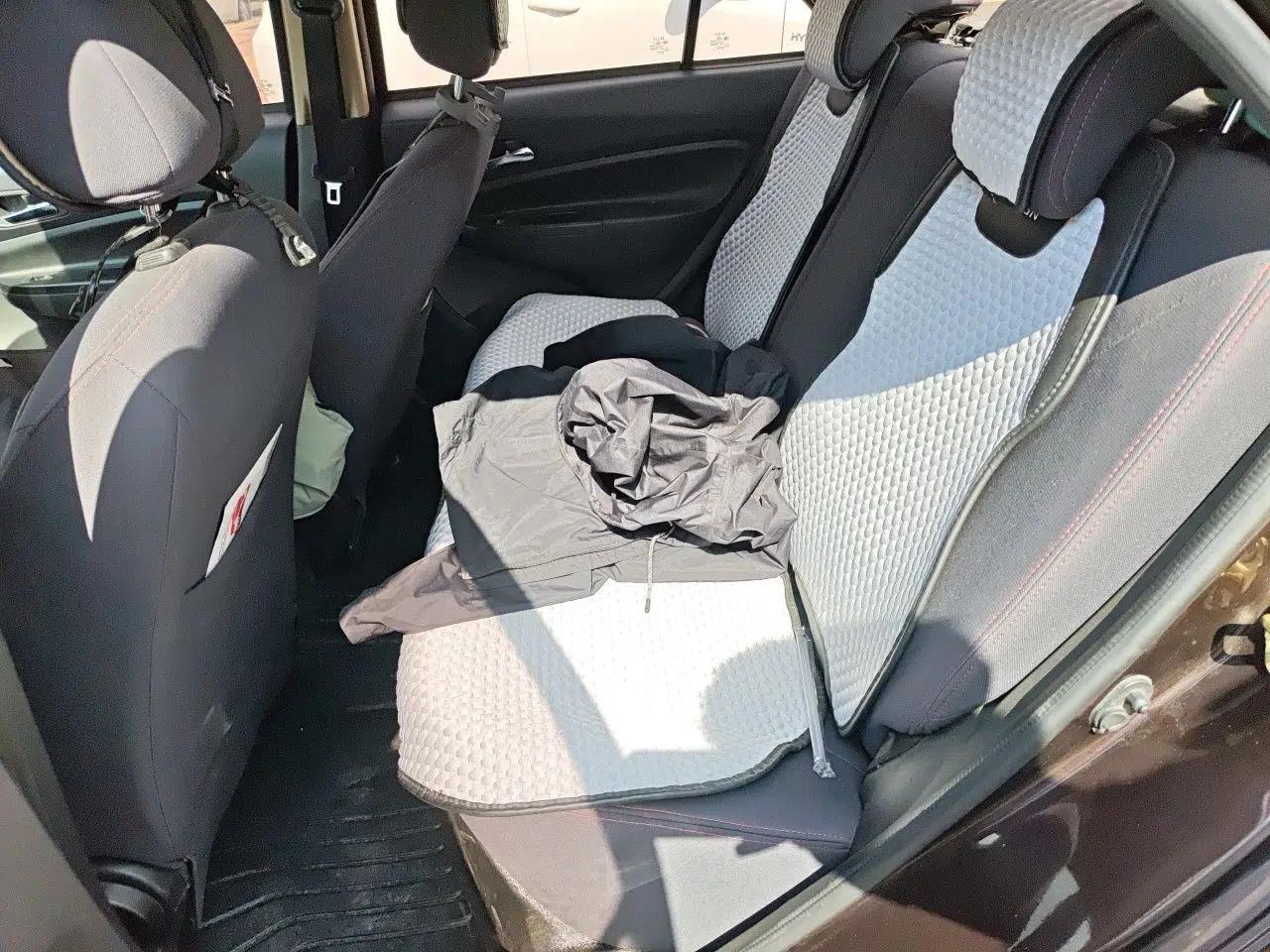 Geely Auto Diamond 2014 Sedan 1.5L Automatic Elite Model — миниатюра 18