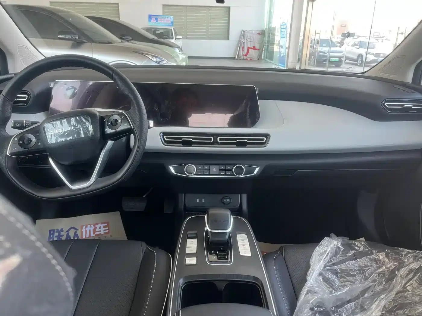 Beijing EU5 PLUS 2023 R600 Premium Edition — миниатюра 4