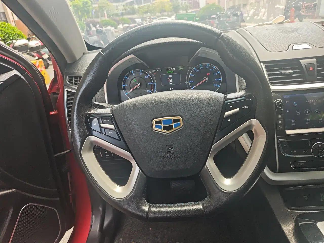 Geely Auto Emgrand New Energy 2017 EV300 Elite Model — миниатюра 11