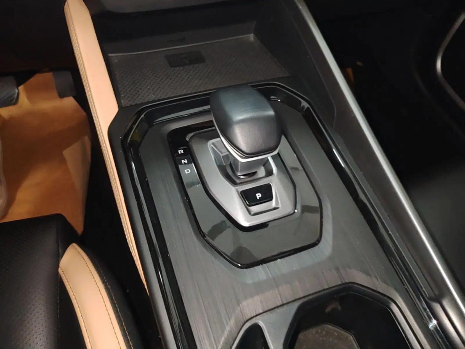 Geely Auto Haoyue PRO 2024 1.5T DCT Zongheng+ — миниатюра 17