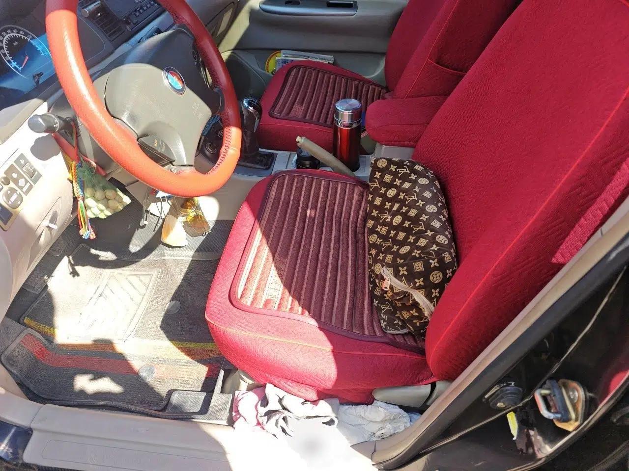 Geely Auto Ocean 2011 New Edition 1.5L Manual Comfort Model — миниатюра 17