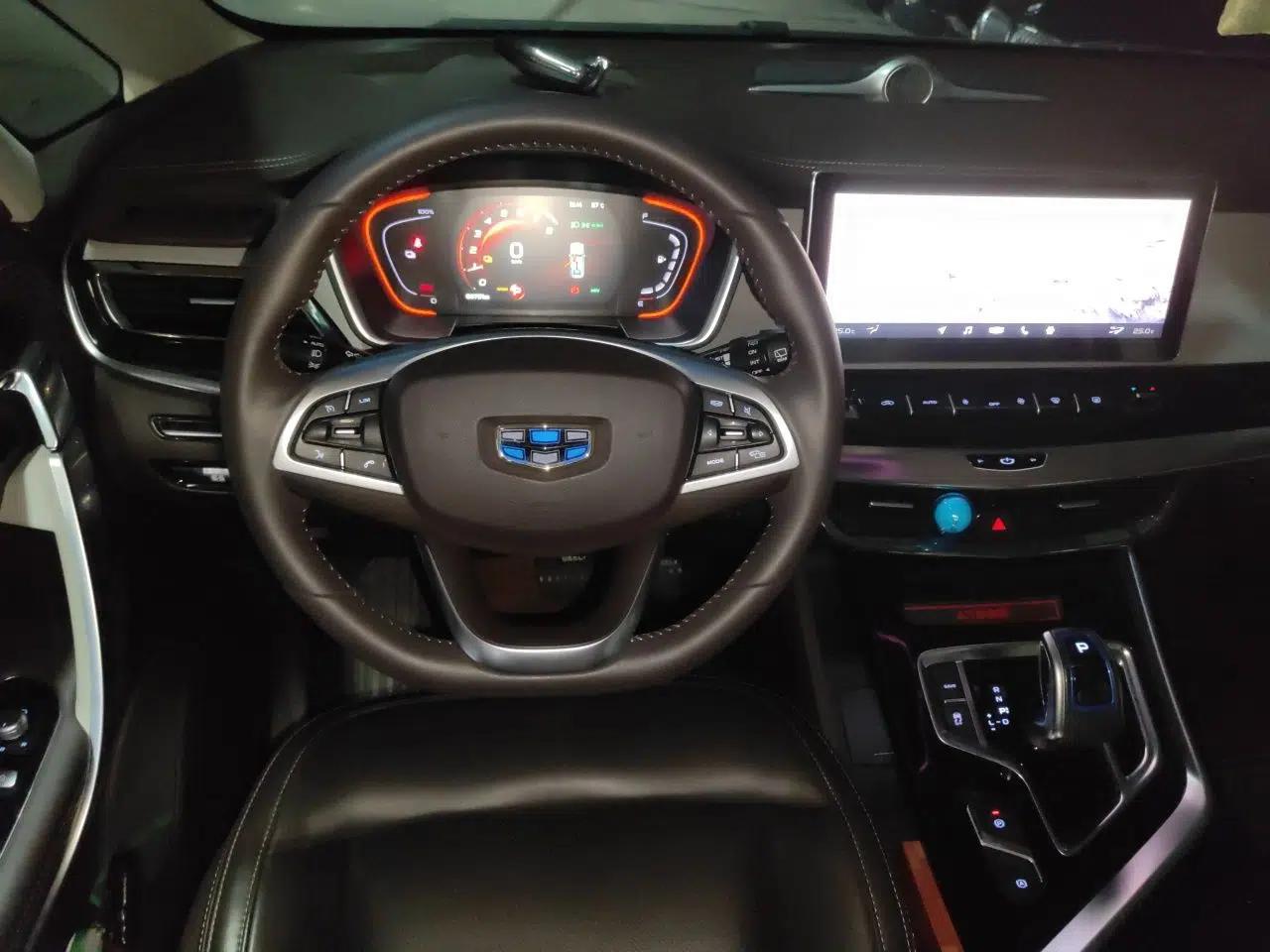 Geely Auto Jiajie New Energy 2019 1.5TD PHEV Yaoxiang Edition — миниатюра 11