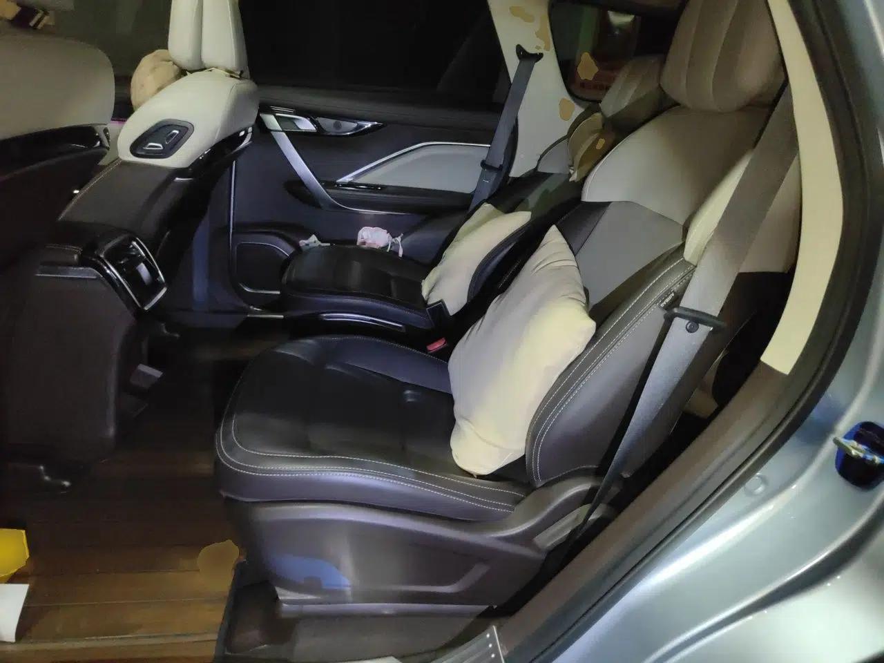 Geely Auto Jiajie New Energy 2019 1.5TD PHEV Yaoxiang Edition — миниатюра 18