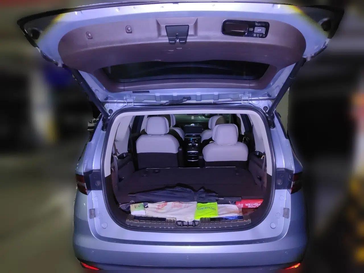 Geely Auto Jiajie New Energy 2019 1.5TD PHEV Yaoxiang Edition — миниатюра 20