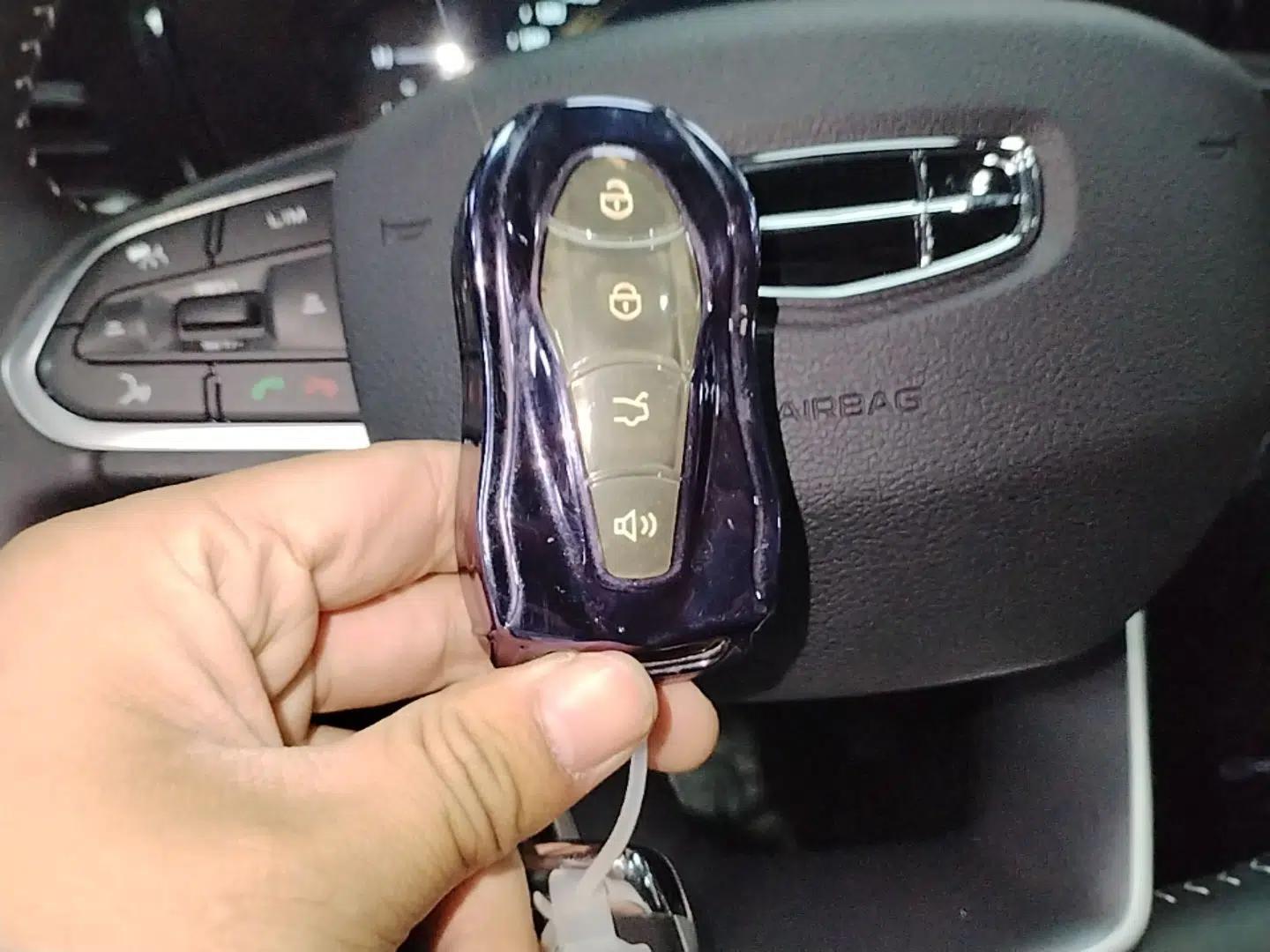 Geely Auto Monjaro S 2021 2.0TD Automatic Two-Wheel Drive Lightning Edition — миниатюра 12