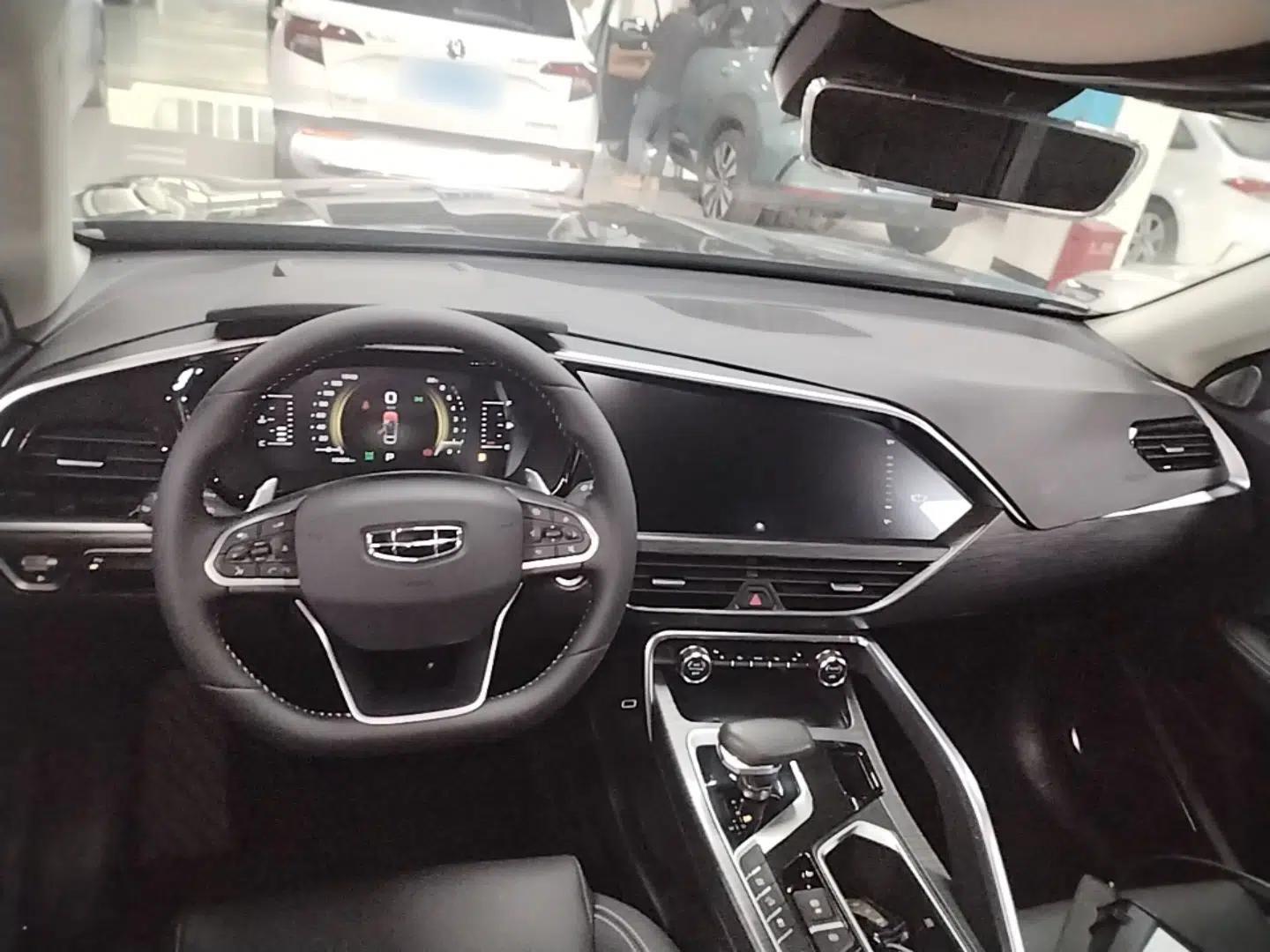 Geely Auto Monjaro S 2021 2.0TD Automatic Two-Wheel Drive Lightning Edition — миниатюра 13