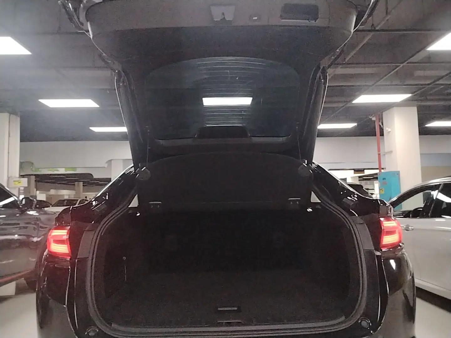 Geely Auto Monjaro S 2021 2.0TD Automatic Two-Wheel Drive Lightning Edition — миниатюра 22