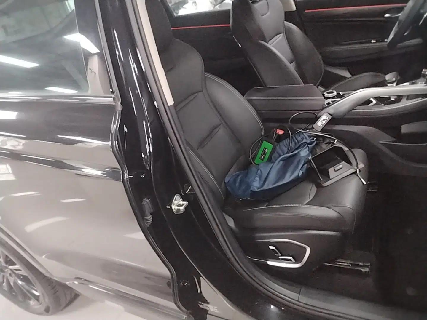 Geely Auto Monjaro S 2021 2.0TD Automatic Two-Wheel Drive Lightning Edition — миниатюра 23