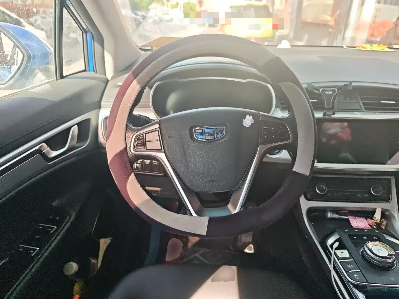 Geely Auto Emgrand GSe 2018 ZhenShang Model — миниатюра 11