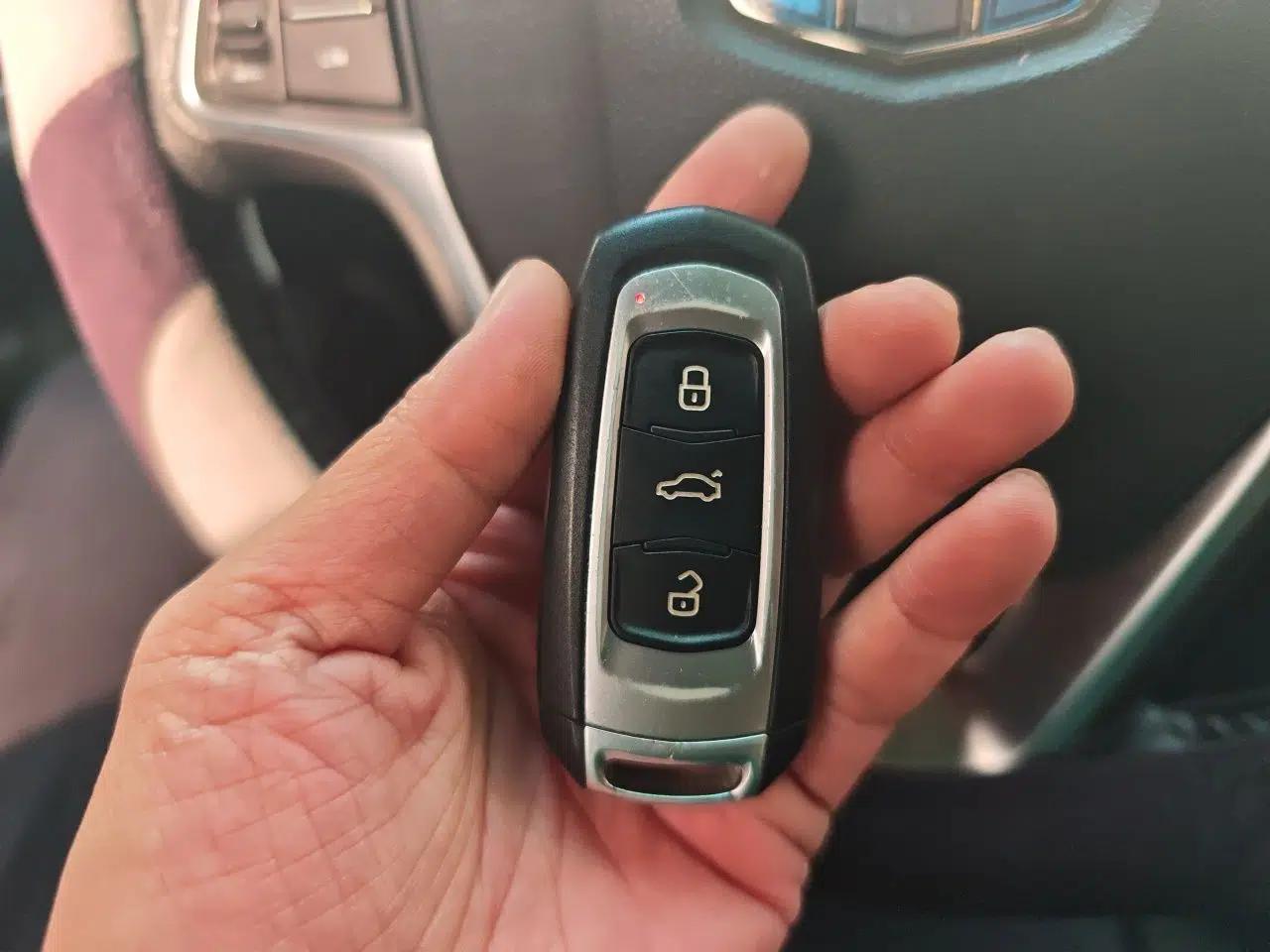 Geely Auto Emgrand GSe 2018 ZhenShang Model — миниатюра 9