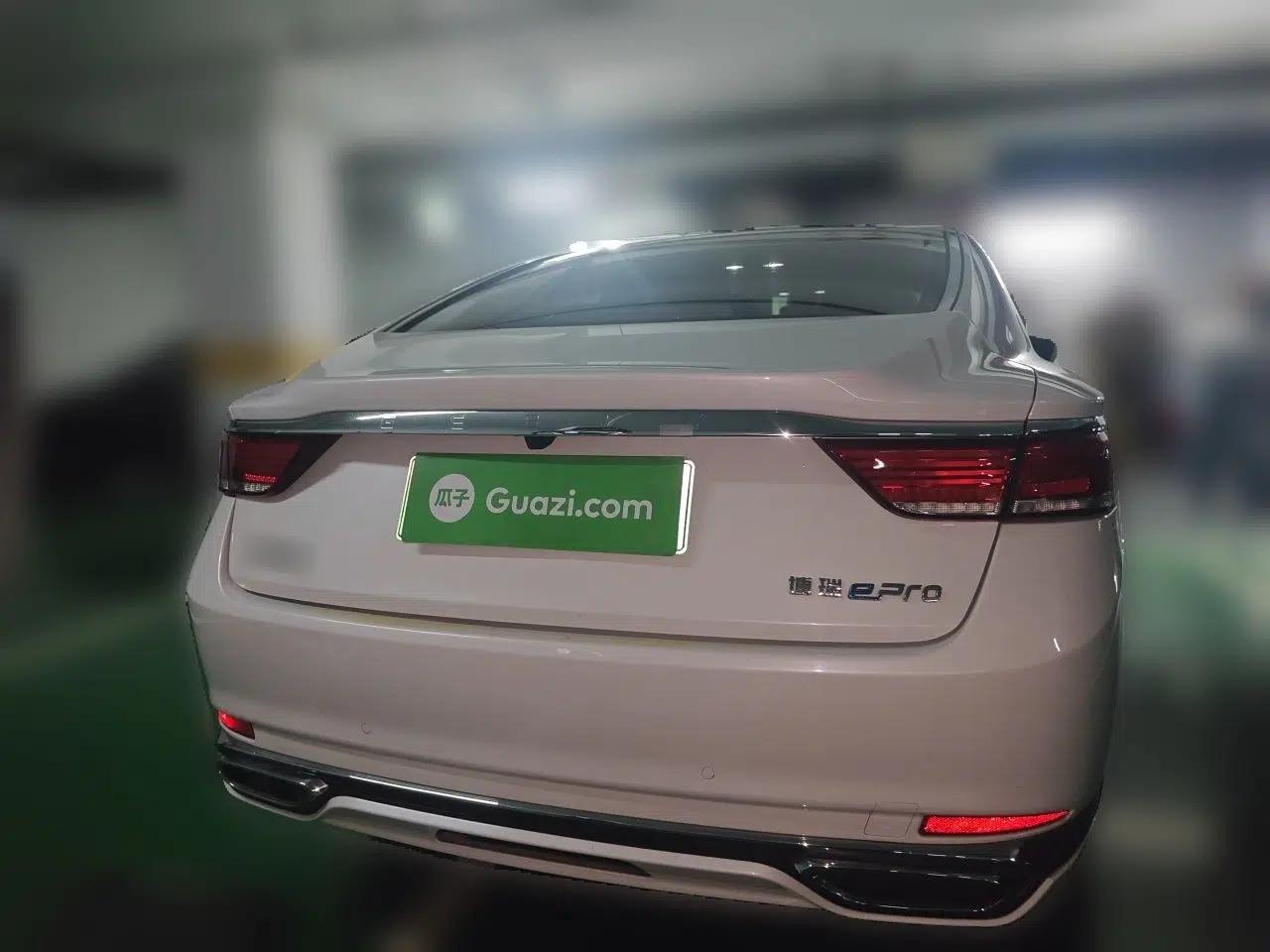 Geely Auto Emgrand GT New Energy 2021 1.5T ePro Elite Edition — миниатюра 5