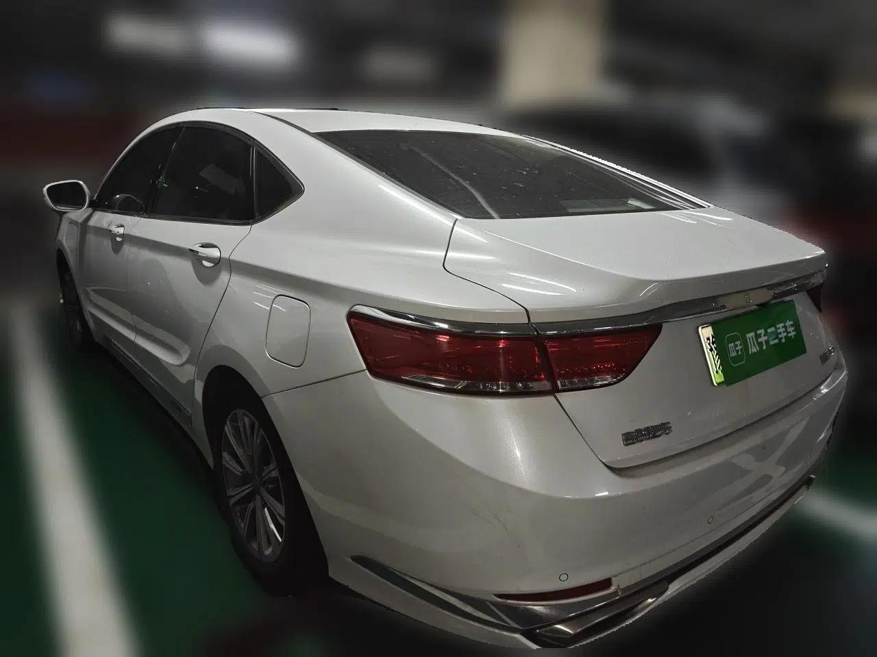 Geely Auto Emgrand GT New Energy 2018 1.5T PHEV Yaoxiang Edition — миниатюра 4