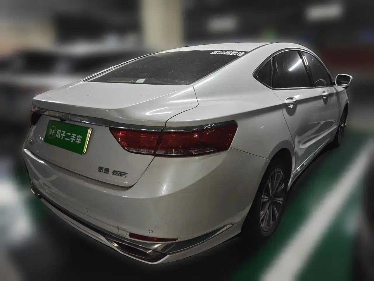 Geely Auto Emgrand GT New Energy 2018 1.5T PHEV Yaoxiang Edition — миниатюра 6