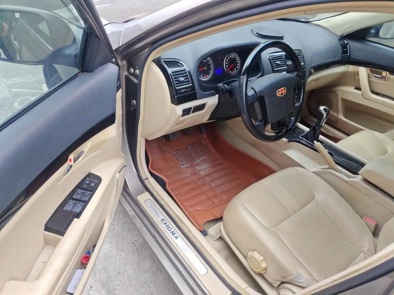 Geely Auto EC8 2011 2.0L Manual Comfort Edition — миниатюра 17