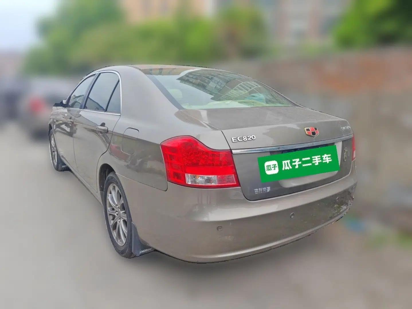 Geely Auto EC8 2011 2.0L Manual Comfort Edition — миниатюра 4