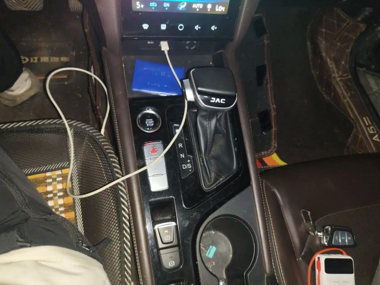 JAC Group J7 2020 1.5T CVT Superior Trim — миниатюра 15