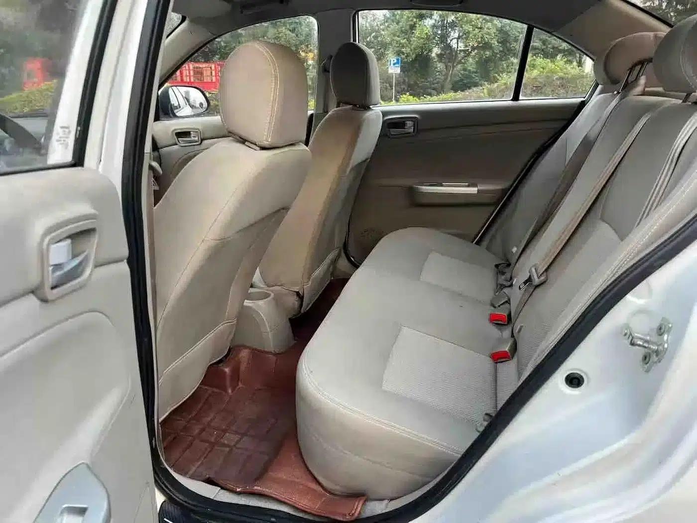 Yuexiang V3 2015 1.4L Manual Comfort Edition (National IV Emission Standard) — миниатюра 5
