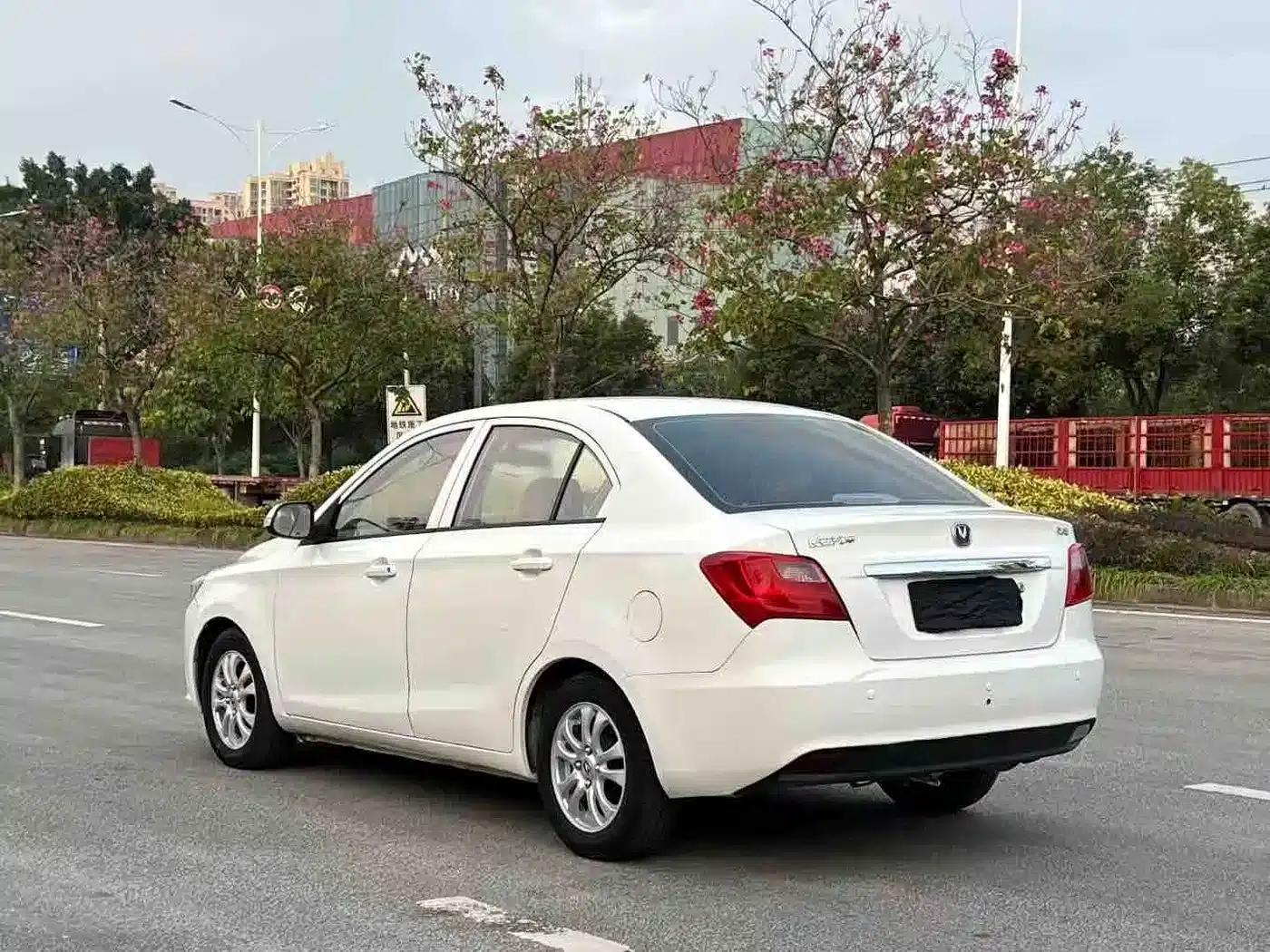 Yuexiang V3 2015 1.4L Manual Comfort Edition (National IV Emission Standard) — миниатюра 9