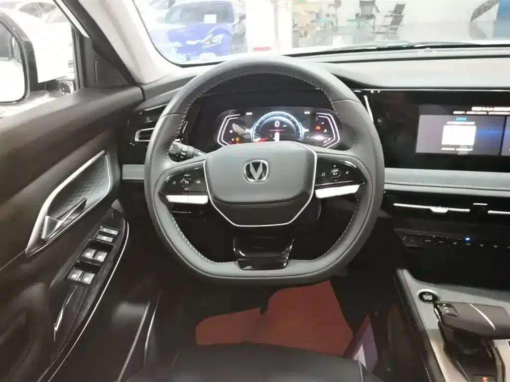 Changan X7 PLUS 2024 1.5T Automatic Premium 7-seater — миниатюра 11