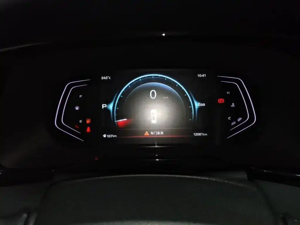 Changan X7 PLUS 2024 1.5T Automatic Premium 7-seater — миниатюра 12
