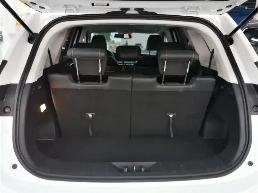 Changan X7 PLUS 2024 1.5T Automatic Premium 7-seater — миниатюра 19