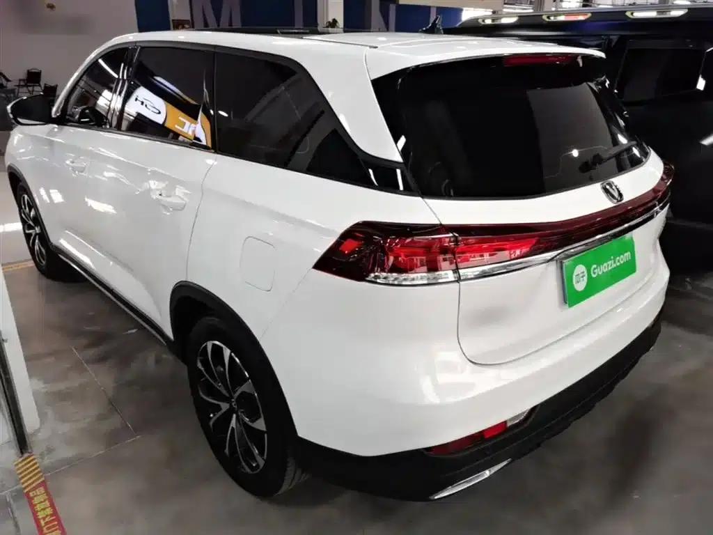 Changan X7 PLUS 2024 1.5T Automatic Premium 7-seater — миниатюра 5