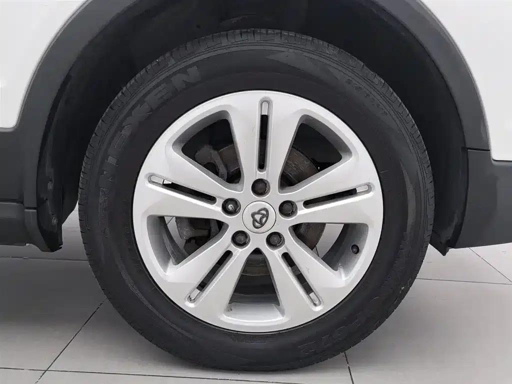 Changan Oushang CX70 2016 1.6L Manual Deluxe Edition — миниатюра 17