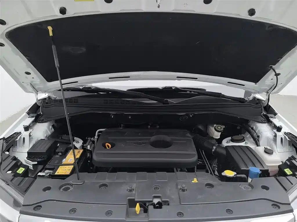 Changan Oushang CX70 2016 1.6L Manual Deluxe Edition — миниатюра 6