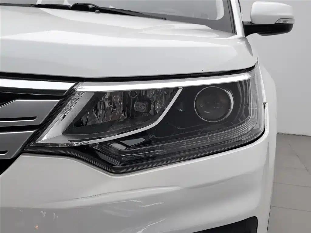 Changan Oushang CX70 2016 1.6L Manual Deluxe Edition — миниатюра 7