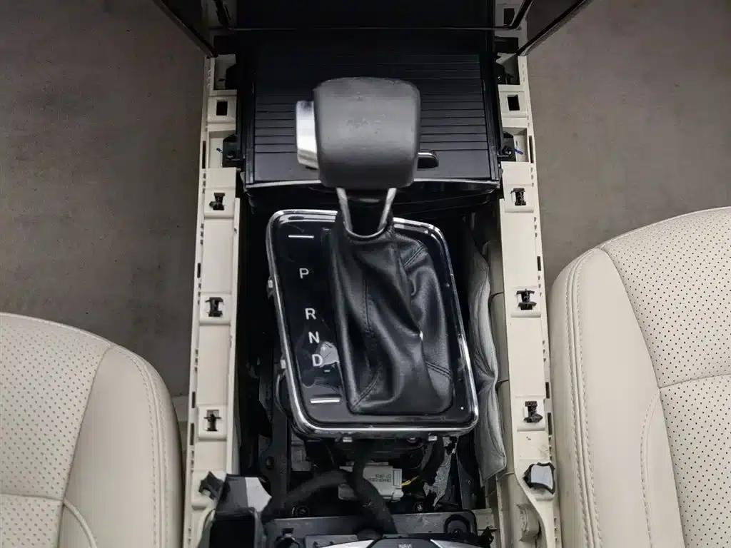 Changan Oushang Keshang 2019 1.5T Automatic Flagship Model (National VI Emission Standard) — миниатюра 13
