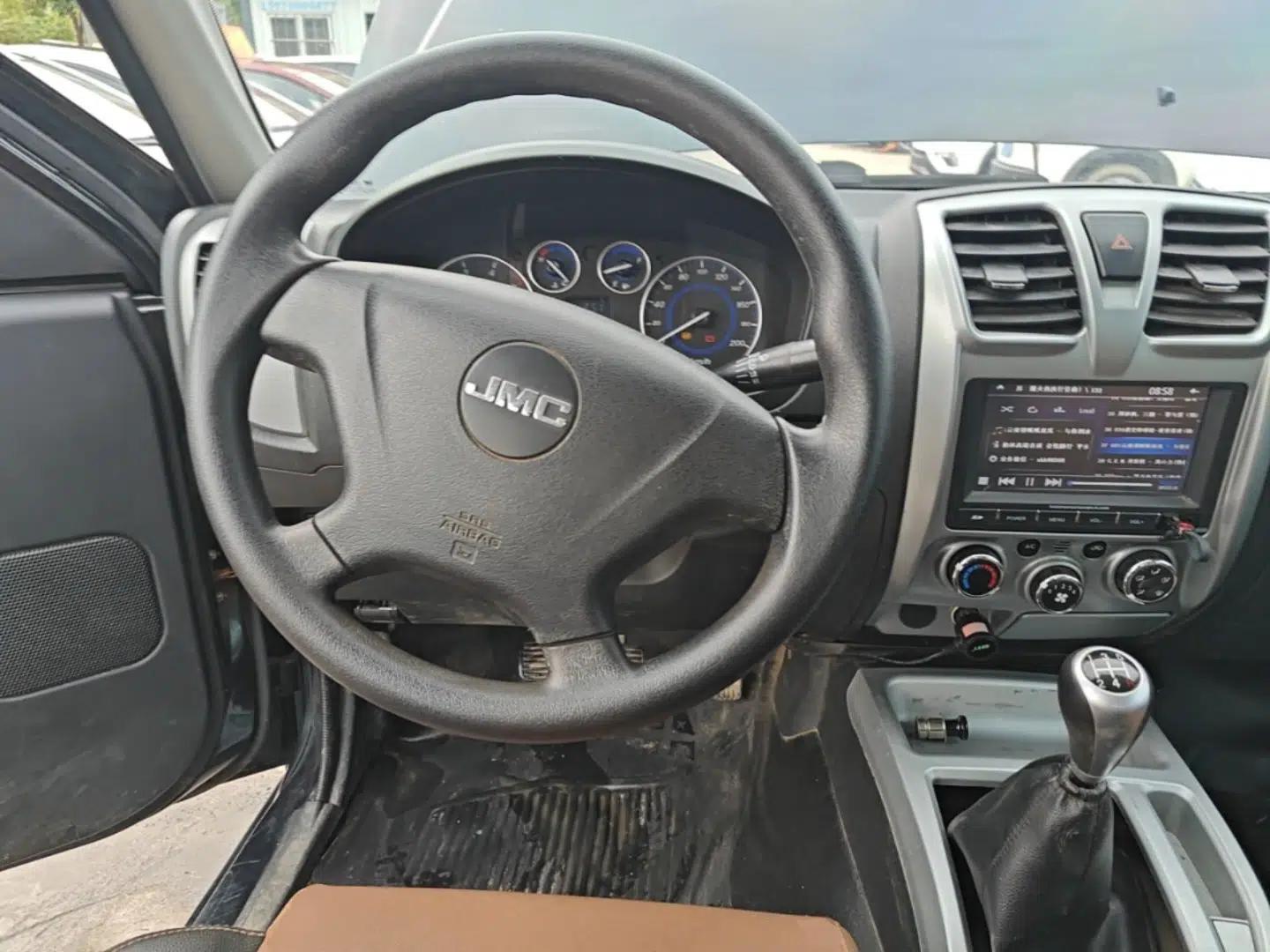 JMC Baodian 2018 2.9T New Value-Packed Two-Wheel-Drive Diesel Comfort Version with Extended Cargo Bed – JX4D30B5L — миниатюра 14
