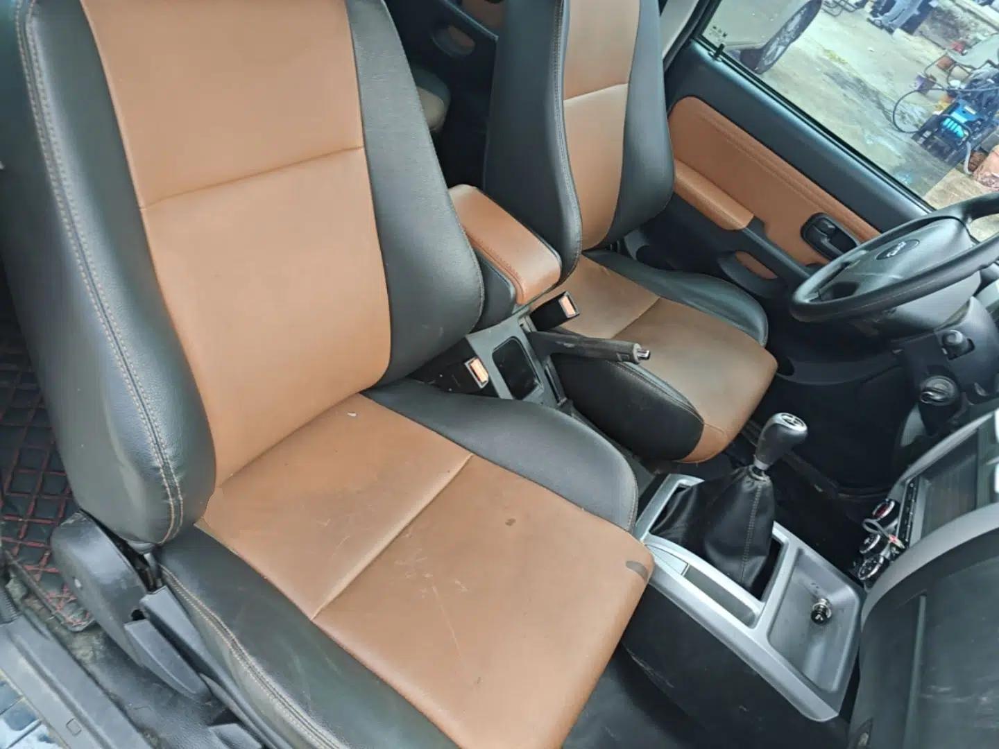 JMC Baodian 2018 2.9T New Value-Packed Two-Wheel-Drive Diesel Comfort Version with Extended Cargo Bed – JX4D30B5L — миниатюра 23