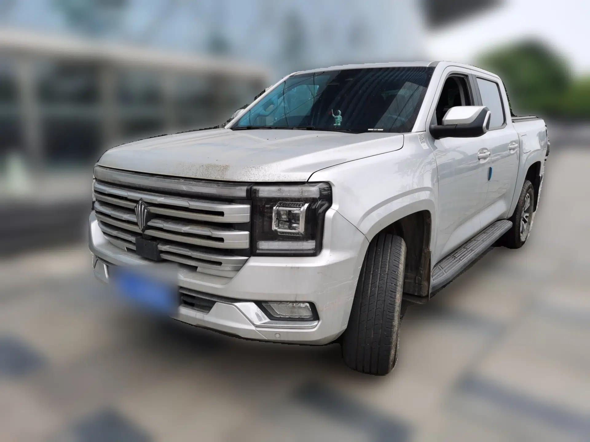 JMC DaDao 2023 Chasing Light 2.3T Gasoline Automatic 4x4 Standard-Wheel Enjoyment Model — миниатюра 1