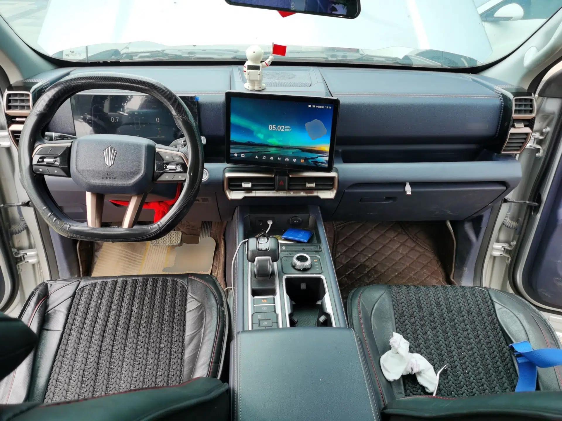 JMC DaDao 2023 Chasing Light 2.3T Gasoline Automatic 4x4 Standard-Wheel Enjoyment Model — миниатюра 10