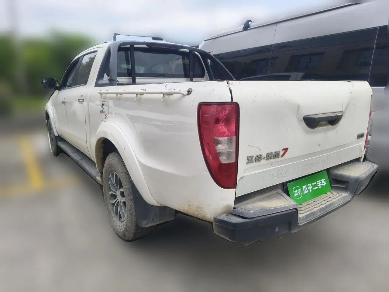JMC Yuhu 7 2019 2.0T Diesel Manual 4x4 Comfort Edition China VI Standard Long Wheelbase JX4D20A6L — миниатюра 4