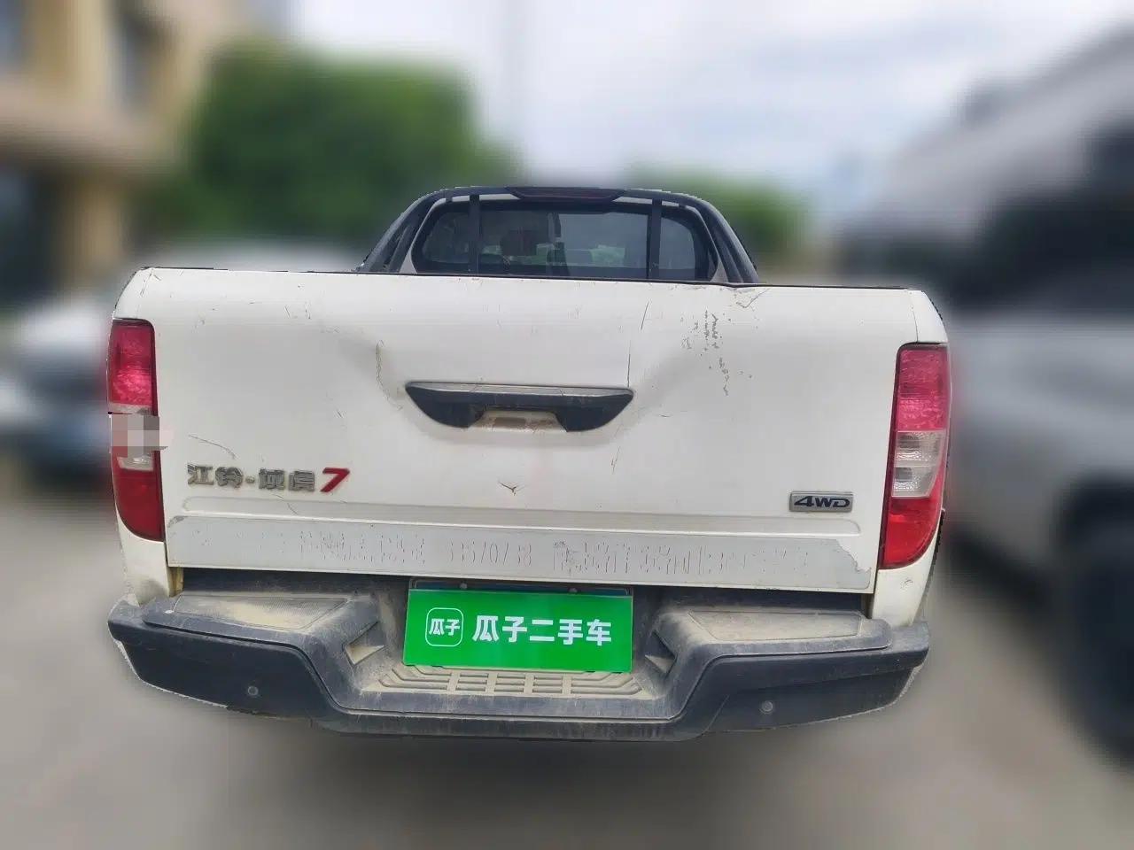 JMC Yuhu 7 2019 2.0T Diesel Manual 4x4 Comfort Edition China VI Standard Long Wheelbase JX4D20A6L — миниатюра 5