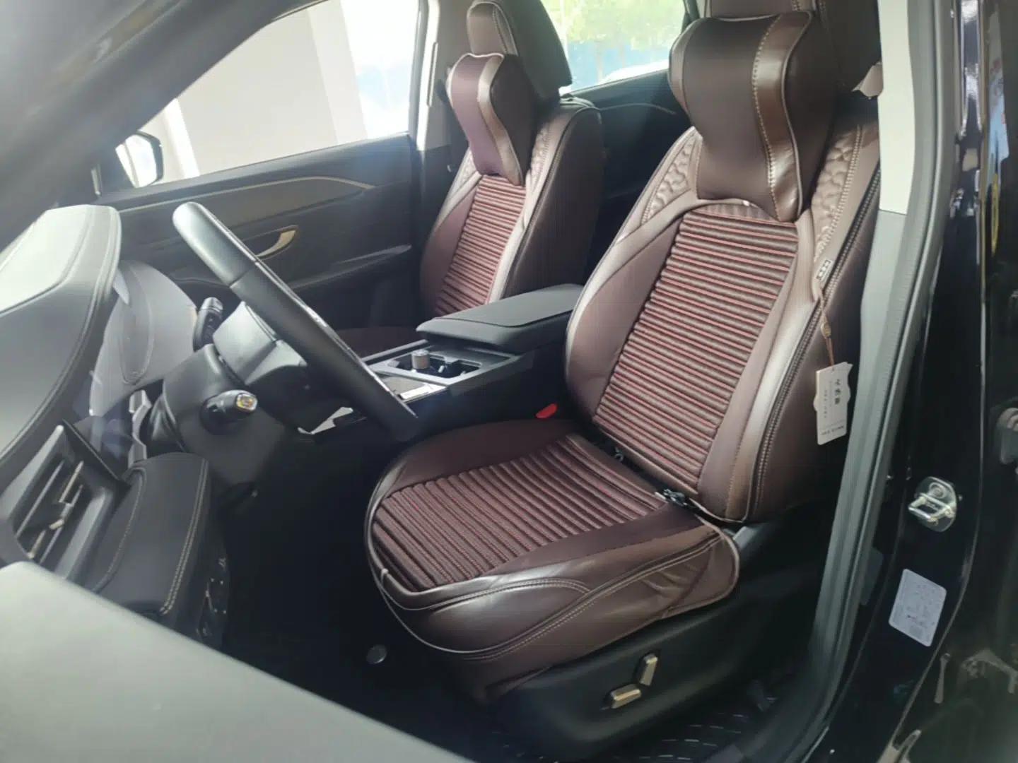 JETOUR X90 PLUS 2024 1.6TD DCT Villa 5-Seater — миниатюра 18