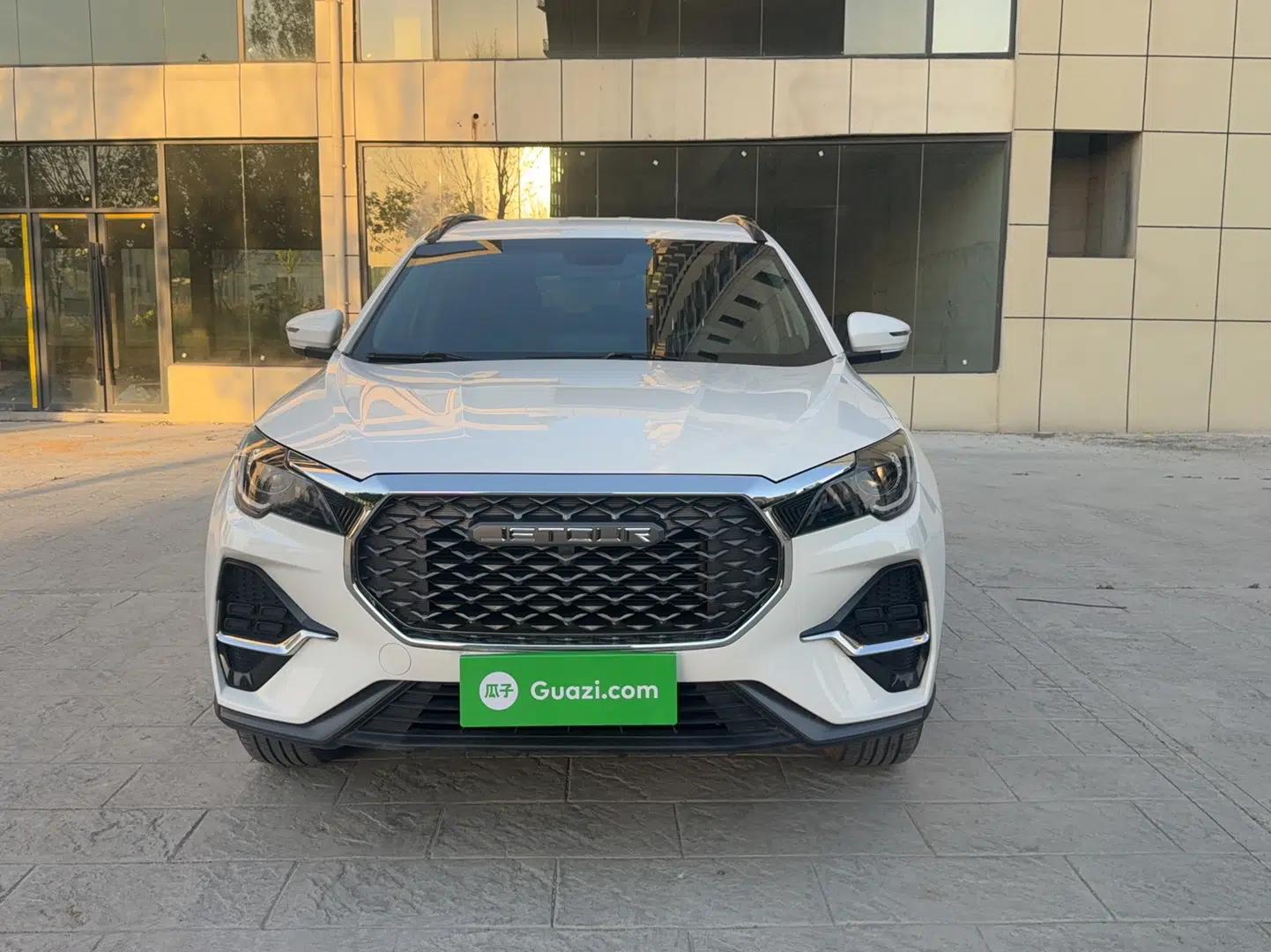 JETOUR X70S 2022 1.5T Manual Fanghua Edition 5 Seats — миниатюра 2