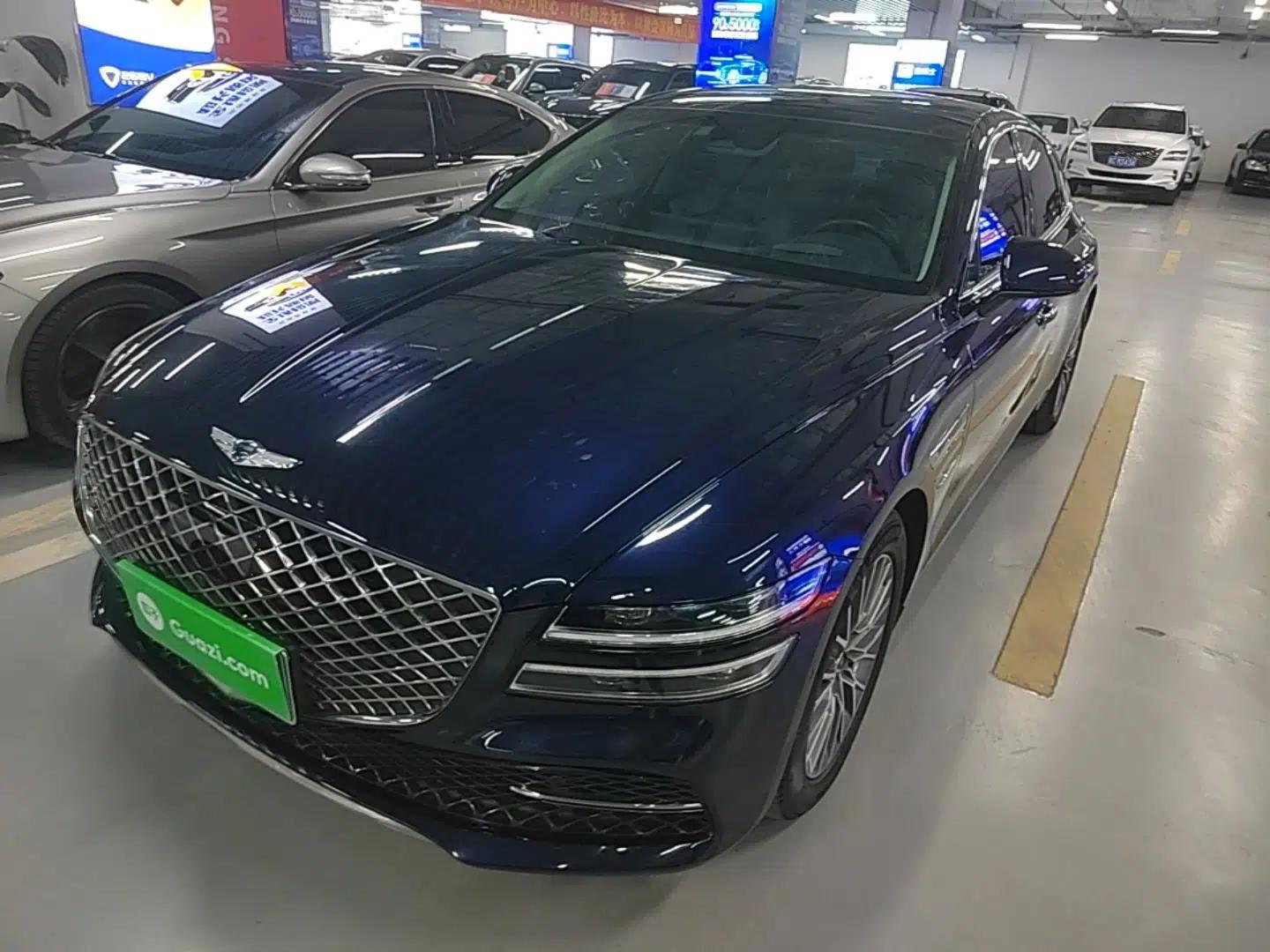 Genesis G80 2023 2.5T Rear-Drive Luxury Edition — миниатюра 1