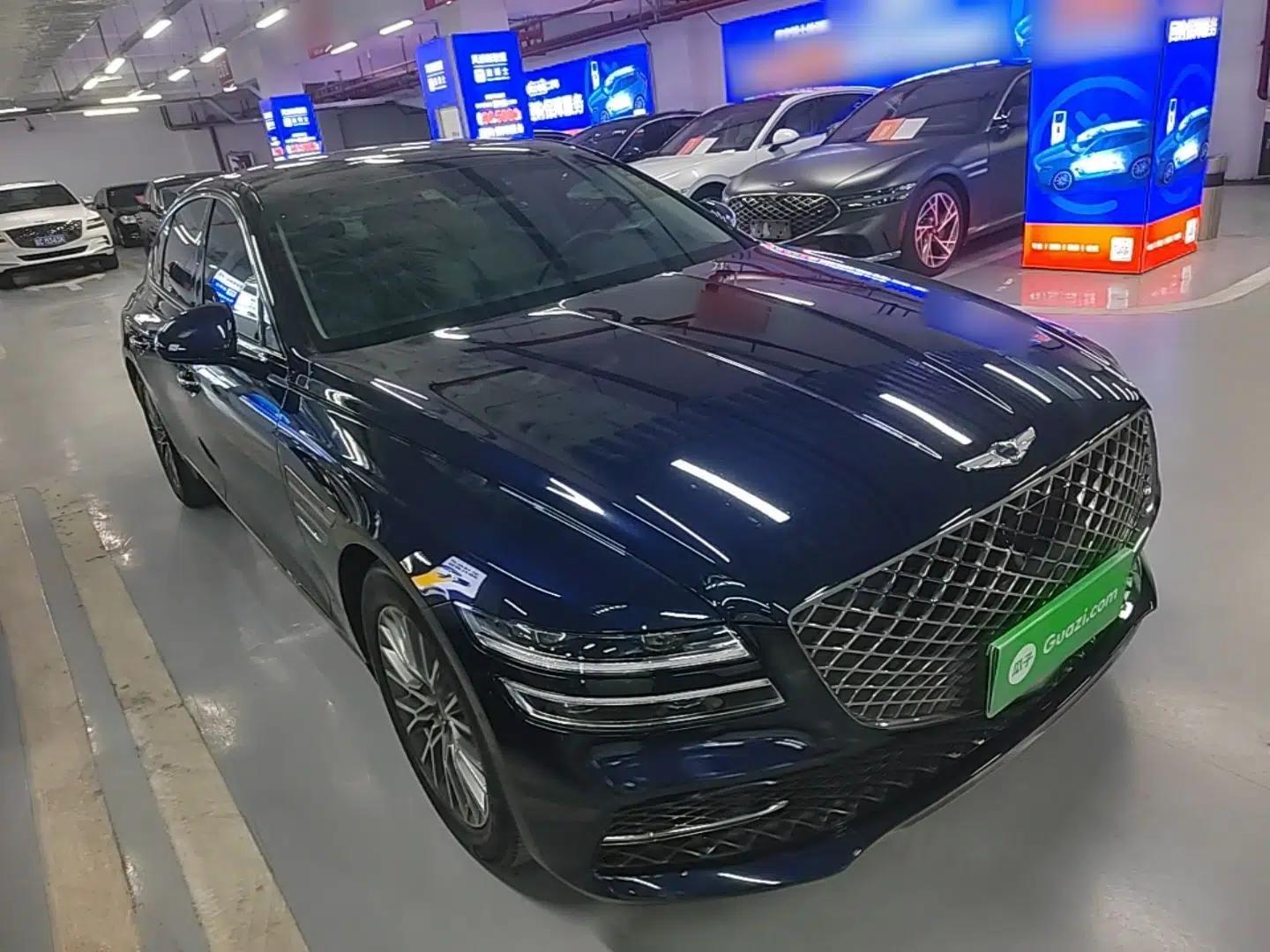 Genesis G80 2023 2.5T Rear-Drive Luxury Edition — миниатюра 3