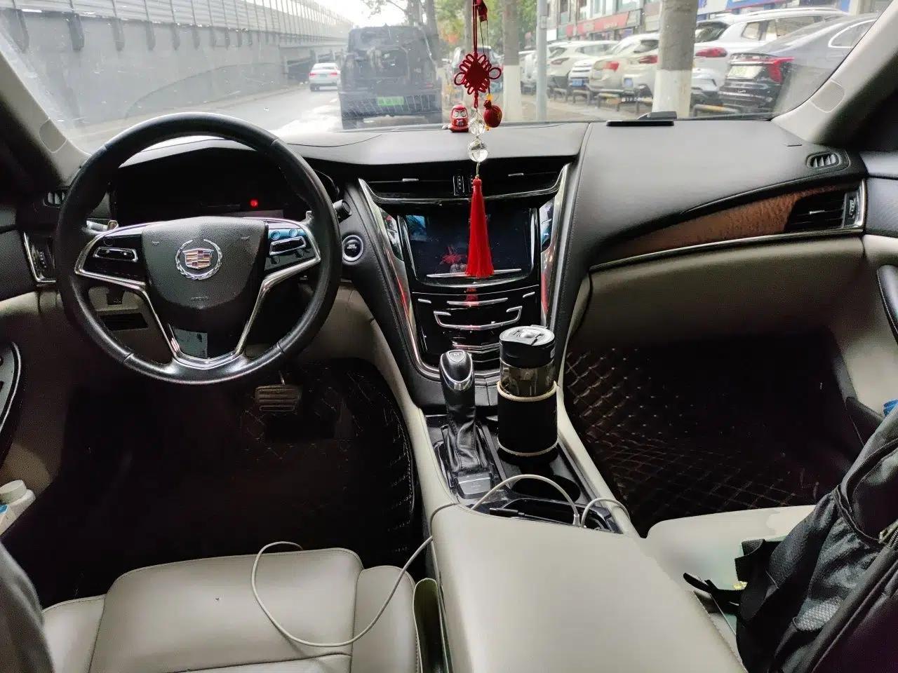 Cadillac CTS 2014 28T Elite Edition — миниатюра 10