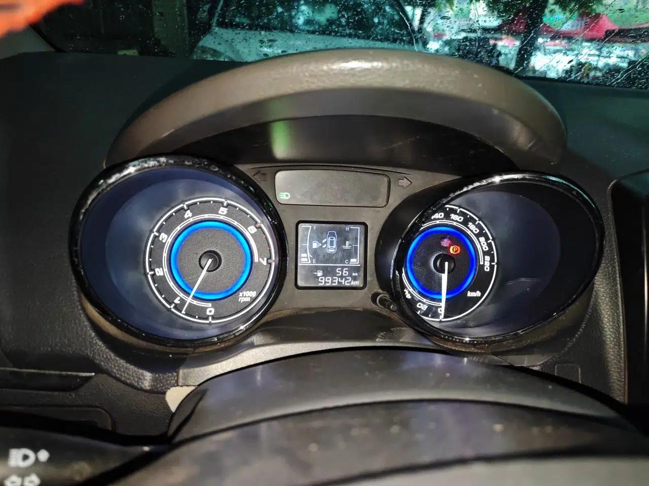 Cowin E3 2018 1.5L Manual Luxury Model — миниатюра 12
