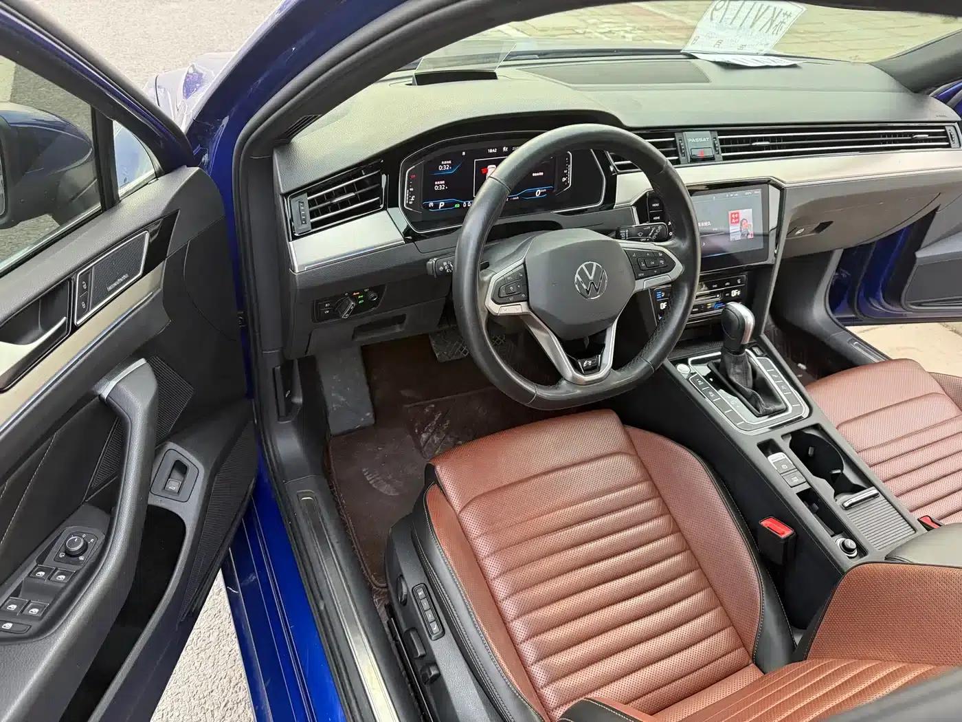Passat Variant 2021 2.0T Long Range Edition — миниатюра 9