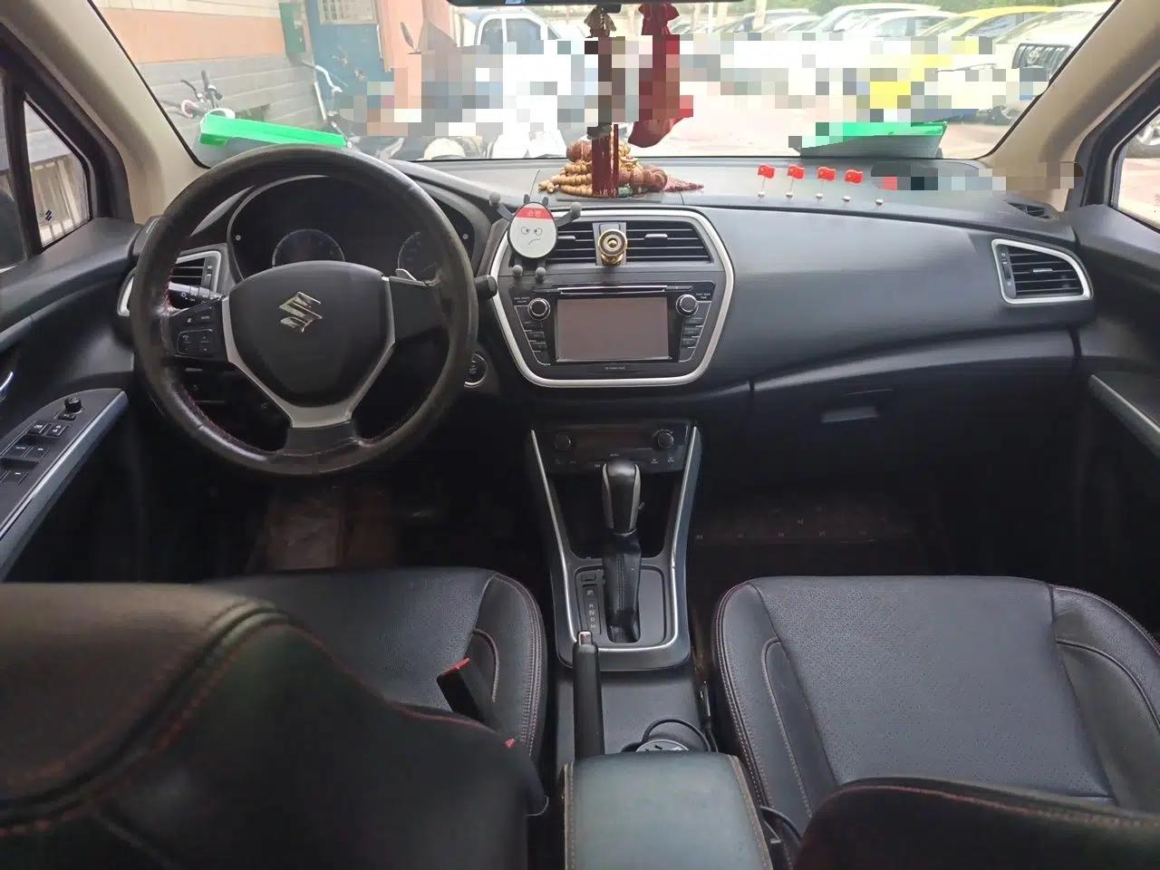 Suzuki S-Cross 2014 1.6L CVT Two-Wheel Drive Elite Version — миниатюра 10