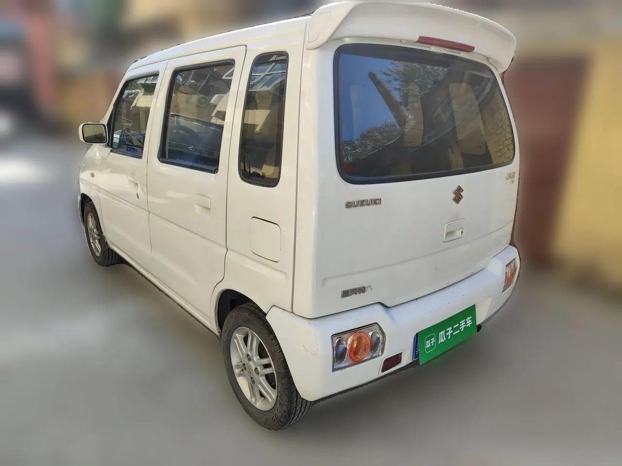Suzuki Wagon R 2011 1.4L Manual Standard Type 1 — миниатюра 4