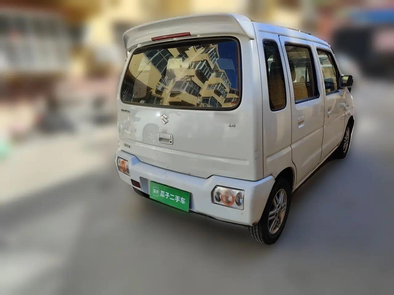 Suzuki Wagon R 2011 1.4L Manual Standard Type 1 — миниатюра 6