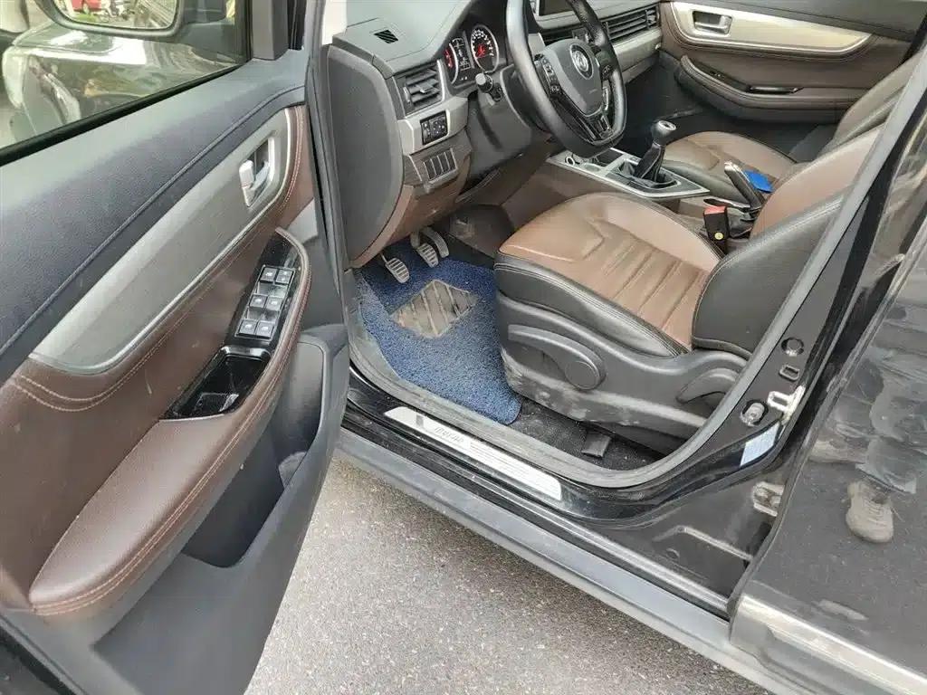 Fengxing SX6 2018 1.6L Manual Deluxe Edition — миниатюра 13